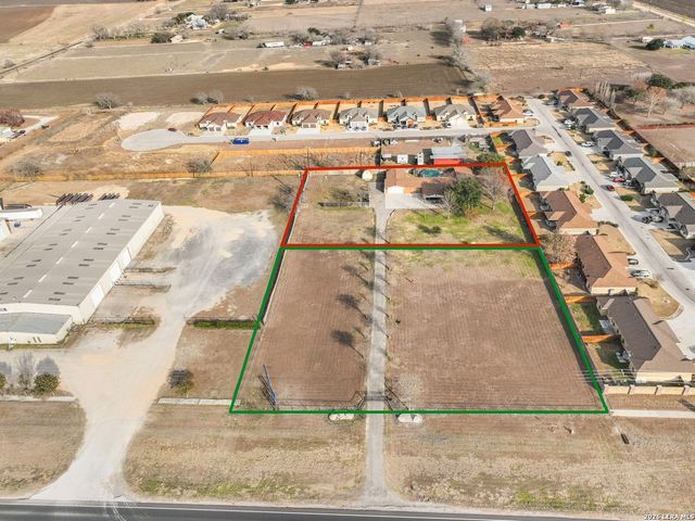 5037 N State Highway 123, Seguin, TX 78155