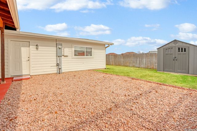 5037 N State Highway 123, Seguin, TX 78155