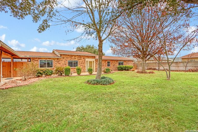5037 N State Highway 123, Seguin, TX 78155