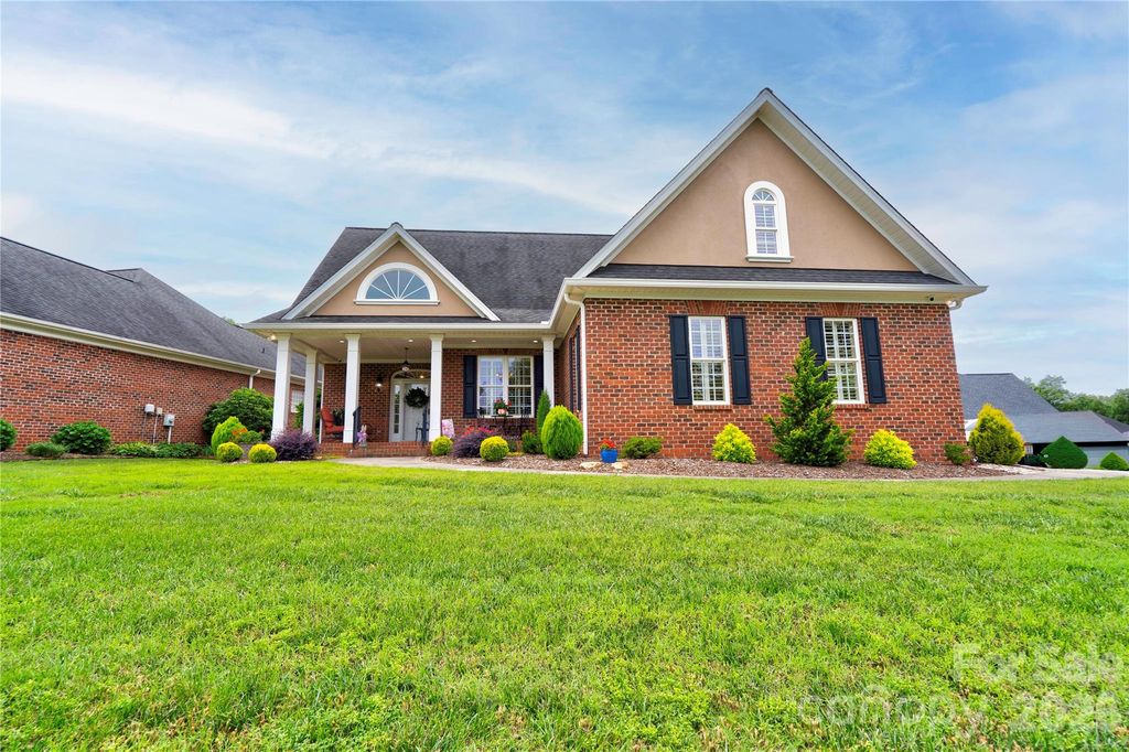 121 Blakemore Drive, Shelby, NC 28152