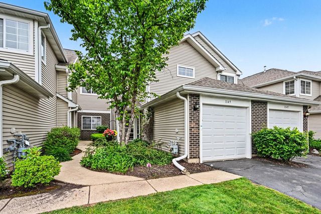 1149 E Cambria Lane S, Lombard, IL 60148