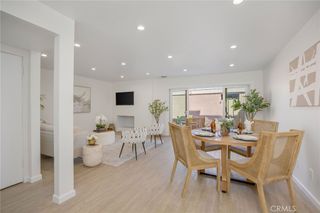 18110 Killion Street 2, Tarzana, CA 91356