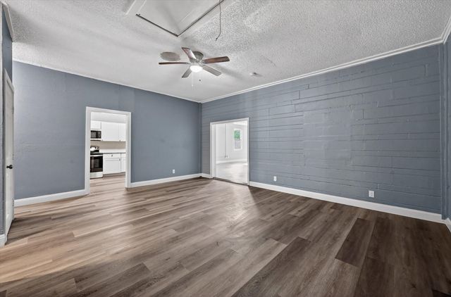 401 E Buffalo Street, Forney, TX 75126