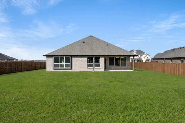 220 Pine Leaf Trail, Waxahachie, TX 75165
