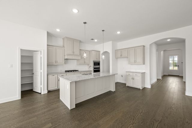 220 Pine Leaf Trail, Waxahachie, TX 75165