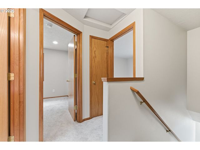 7309 Se HOLGATE Blvd, Portland, OR 97206
