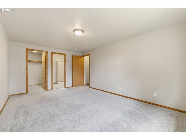 7309 Se HOLGATE Blvd, Portland, OR 97206