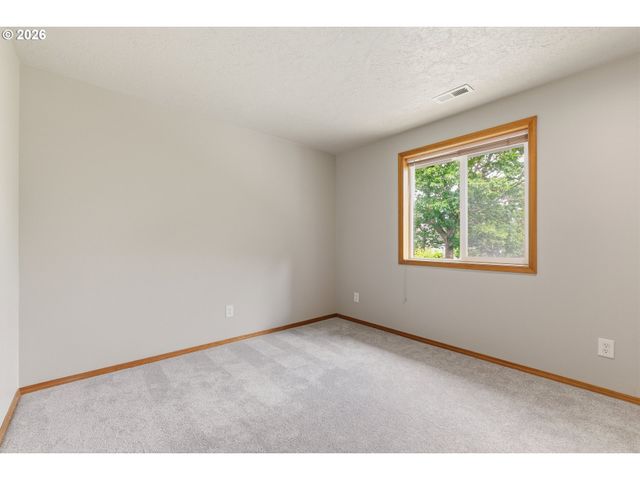 7309 Se HOLGATE Blvd, Portland, OR 97206