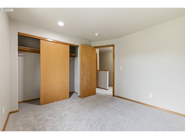 7309 Se HOLGATE Blvd, Portland, OR 97206