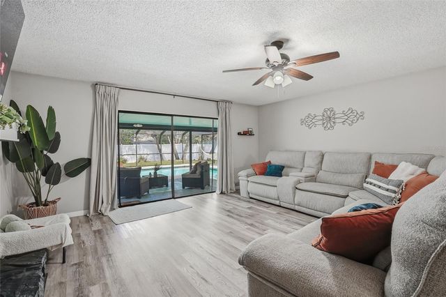 112 BLOOMINGFIELD DRIVE, Brandon, FL 33511