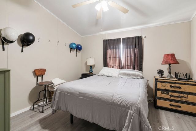 5132 Sunset Road, Phelan, CA 92371