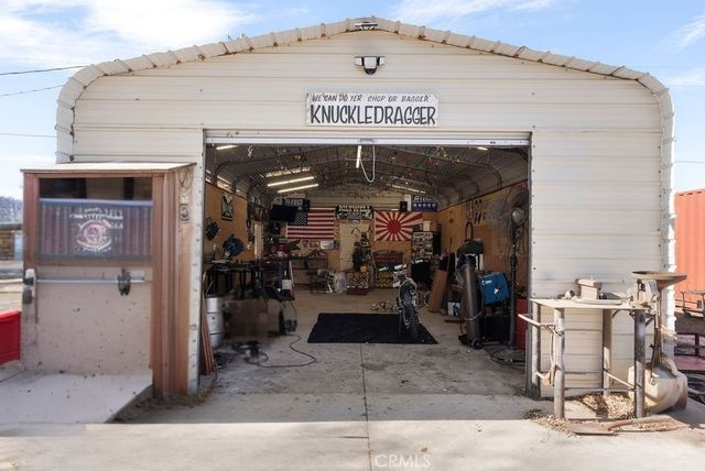 5132 Sunset Road, Phelan, CA 92371