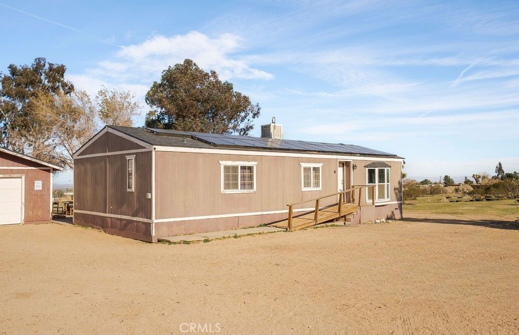 5132 Sunset Road, Phelan, CA 92371