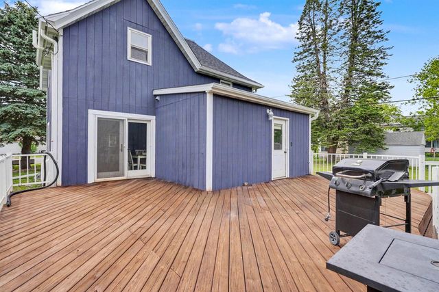 326 2nd Street, Dike, IA 50624