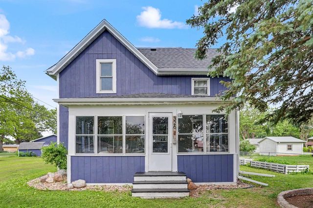 326 2nd Street, Dike, IA 50624