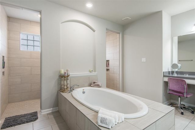 3022 Senita Bloom Drive, Manvel, TX 77578