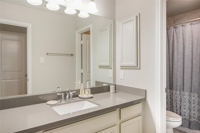 3022 Senita Bloom Drive, Manvel, TX 77578