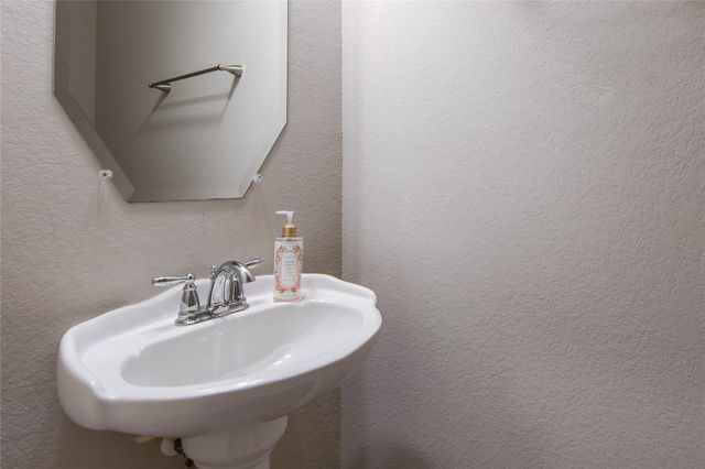 3022 Senita Bloom Drive, Manvel, TX 77578