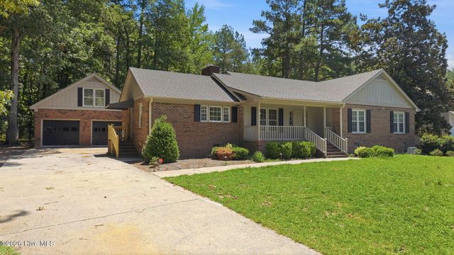 3425 Weatherstone Drive, Rocky Mount, NC 27804