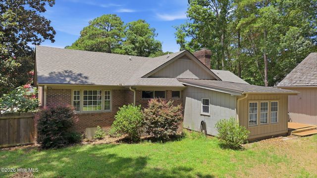 3425 Weatherstone Drive, Rocky Mount, NC 27804