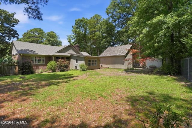 3425 Weatherstone Drive, Rocky Mount, NC 27804