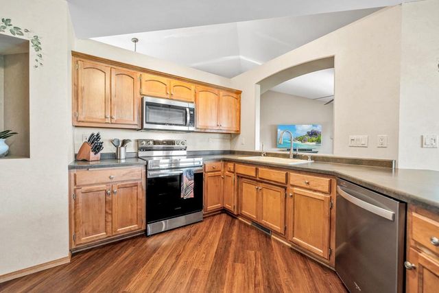 2976 DURHAM ROAD, Green Bay, WI 54311