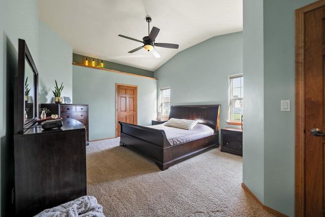 2976 DURHAM ROAD, Green Bay, WI 54311