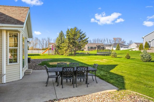 2976 DURHAM ROAD, Green Bay, WI 54311