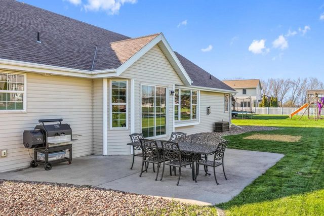 2976 DURHAM ROAD, Green Bay, WI 54311