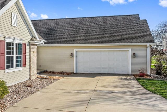2976 DURHAM ROAD, Green Bay, WI 54311