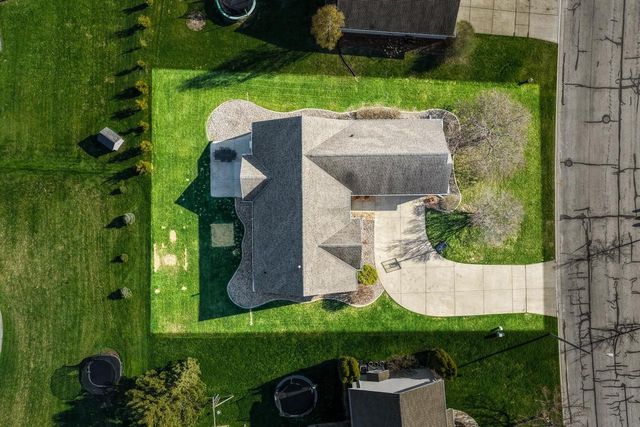 2976 DURHAM ROAD, Green Bay, WI 54311