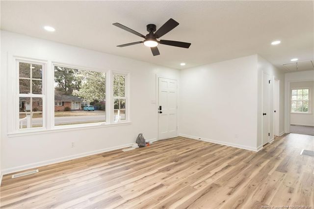 1828 Stockton Drive, Fayetteville, NC 28304