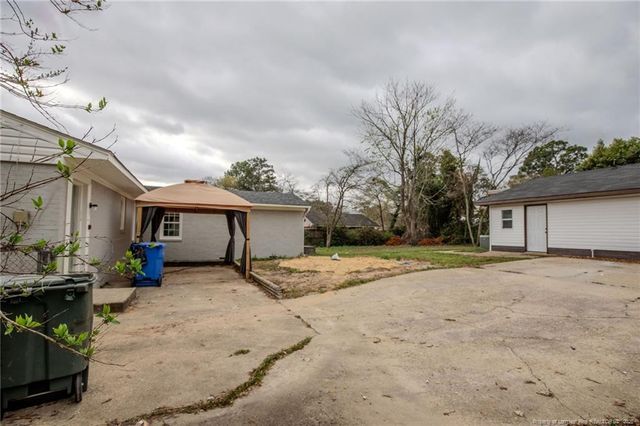 1828 Stockton Drive, Fayetteville, NC 28304