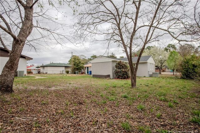 1828 Stockton Drive, Fayetteville, NC 28304