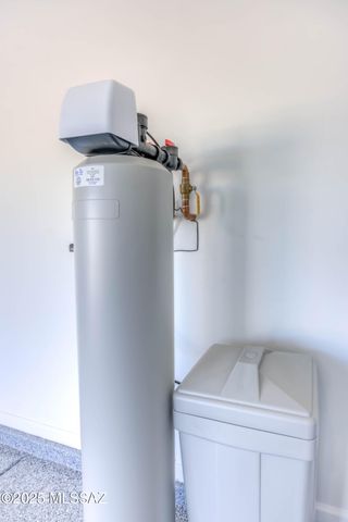 12742 E Lauren Cyn Place, Vail, AZ 85641