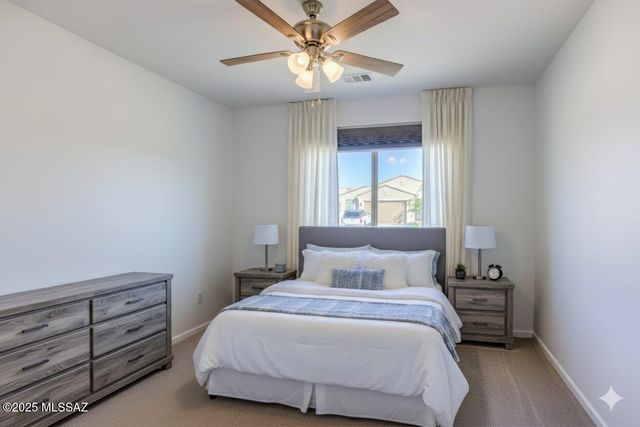 12742 E Lauren Cyn Place, Vail, AZ 85641