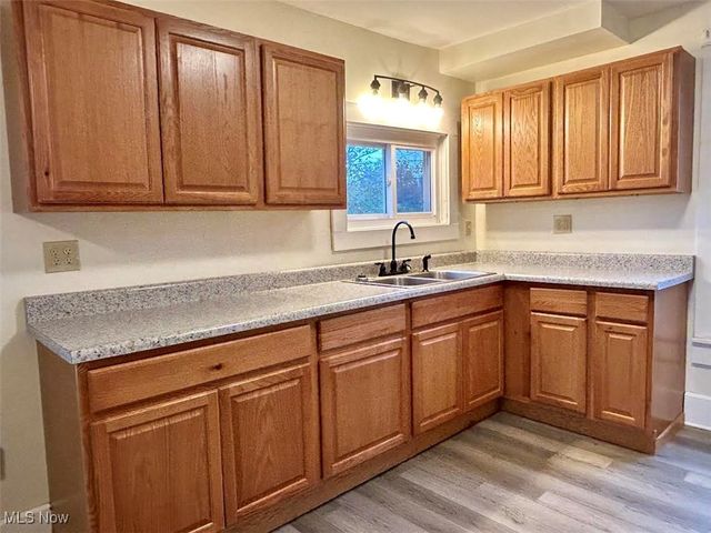 725 8th Street, Marietta, OH 45750