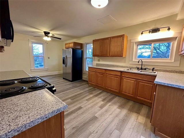 725 8th Street, Marietta, OH 45750