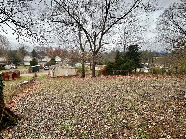 725 8th Street, Marietta, OH 45750