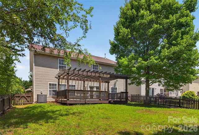 8932 Oransay Way, Charlotte, NC 28278