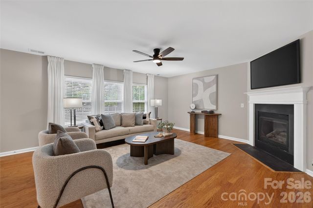 8932 Oransay Way, Charlotte, NC 28278
