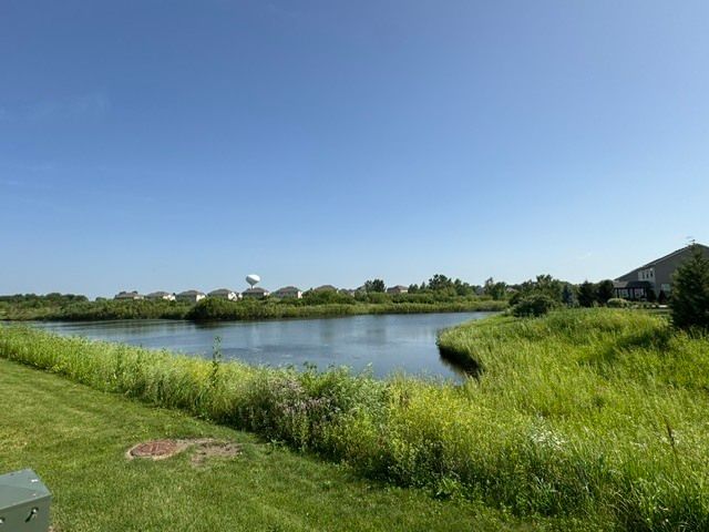 15008 W Quincy Circle, Manhattan, IL 60442