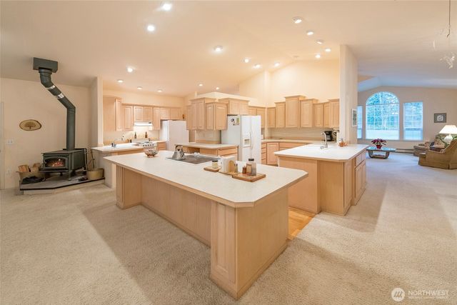 250 Saylor Road, Camano Island, WA 98282