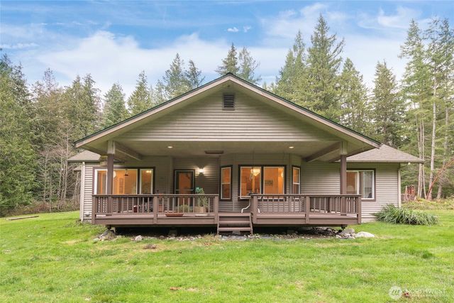 250 Saylor Road, Camano Island, WA 98282