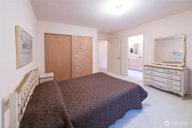 250 Saylor Road, Camano Island, WA 98282