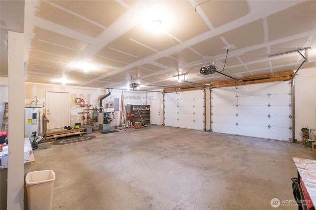 250 Saylor Road, Camano Island, WA 98282