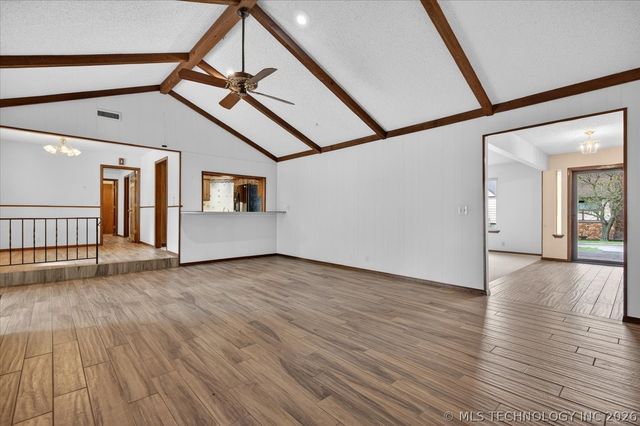 2918 Longridge Lane, Bartlesville, OK 74006