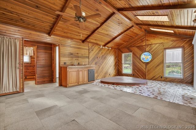 2918 Longridge Lane, Bartlesville, OK 74006