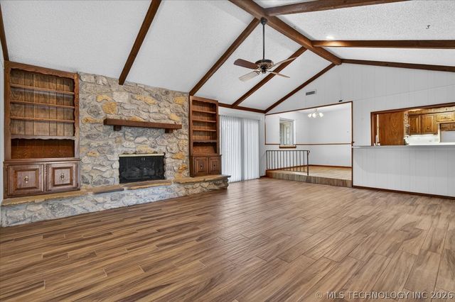 2918 Longridge Lane, Bartlesville, OK 74006