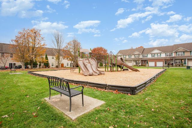 636 Grove Circle, 1803 1803, Columbus, OH 43230